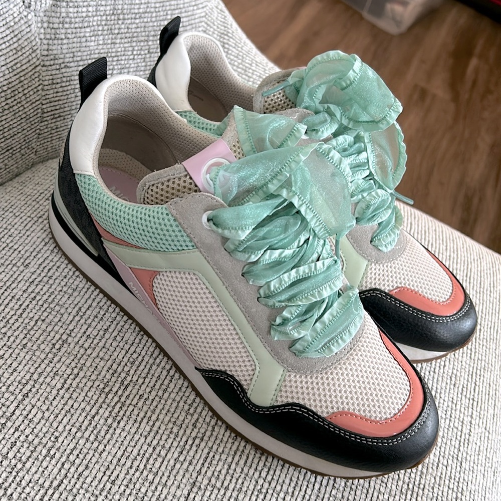 Michael Kors women sneaker size 11